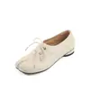 Zapatos cómodos y elegantes de punta dividida, zapatos pequeños de cordones de piel de vaca, colección de otoño 2026, tacón bajo grueso, punta redonda, piel genuina, zapatos de vestir de corte bajo para mujer