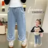 Pantalones de Pierna Ancha para Niñas 2026 Primavera/Otoño Nuevo Estilo Bebé Moda Coreana Niños Sueltos Elegantes Bebé Vaqueros de Pierna Recta