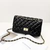 Bolsa Feminina 2023 Verão Nova Bolsa Corrente de Ombro Chanel Estilo Rhombic Bolsa Quadrada Pequena Cor Sólida Bolsas