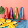 En stock clip de plástico tres en uno traje clip para alimentos puesto clip para comida cocinada clip para snacks pan clip de entrenamiento para niños
