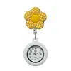 Reloj de Enfermera con Flor de Cara Sonriente Linda, Reloj Colgante Retráctil de Silicona, Hebilla de Fácil Extracción, Luminoso, Moda Simple, Reloj de Pecho para Profesionales Médicos