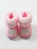 2026 Nuevos Zapatos de Felpa y Piel Botas de Nieve de Invierno para Niñas Zapatos para Bebés Calzado Cálido de Algodón para Exteriores Suela Suave Bebé