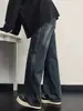 Jeans retrô azul estilo americano para homens, adequado para primavera e outono, com design desgastado, solto, de perna reta, perna larga, uma calça longa da moda para o dia a dia