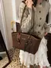 Bolso de Axila con Estampado de Leopardo para Mujer 2025 Otoño e Invierno Nuevo Bolso Versátil de Alta Moda Bolso de Nicho de Moda para Mujer Bolso para Viajar