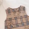 ¡Serie de verano para niños color café estilo old money! Vestido clásico de cuadros para niña pequeña estilo princesa, con lazo, estilo escolar