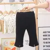Pantalones de otoño e invierno para niñas, nuevos, combinan con todo, forrados de polar, micro acampanados con abertura, estilo western casual, pantalones cortos de chenille, moda