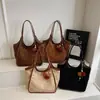 Bolsa Tote de Moda de Luxo para Mulheres 2025 Outono Nova Grande Capacidade Estampa de Leopardo Luxo Acessível Versátil Bolsa de Ombro Único para Axila