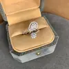 Yuhong 2024 Novo Anel Simples Japonês e Coreano para Mulheres Ins Literário Retrô Pequeno Fresco Versátil Elegante Doce