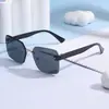 Nuevas Gafas de Sol Cuadradas de Moda Sin Marco y Borde Cortado Transfronterizas para Niños y Niñas, Protección Solar, Protección UV, Diseño Elegante y de Alta Gama para Sesiones de Fotos