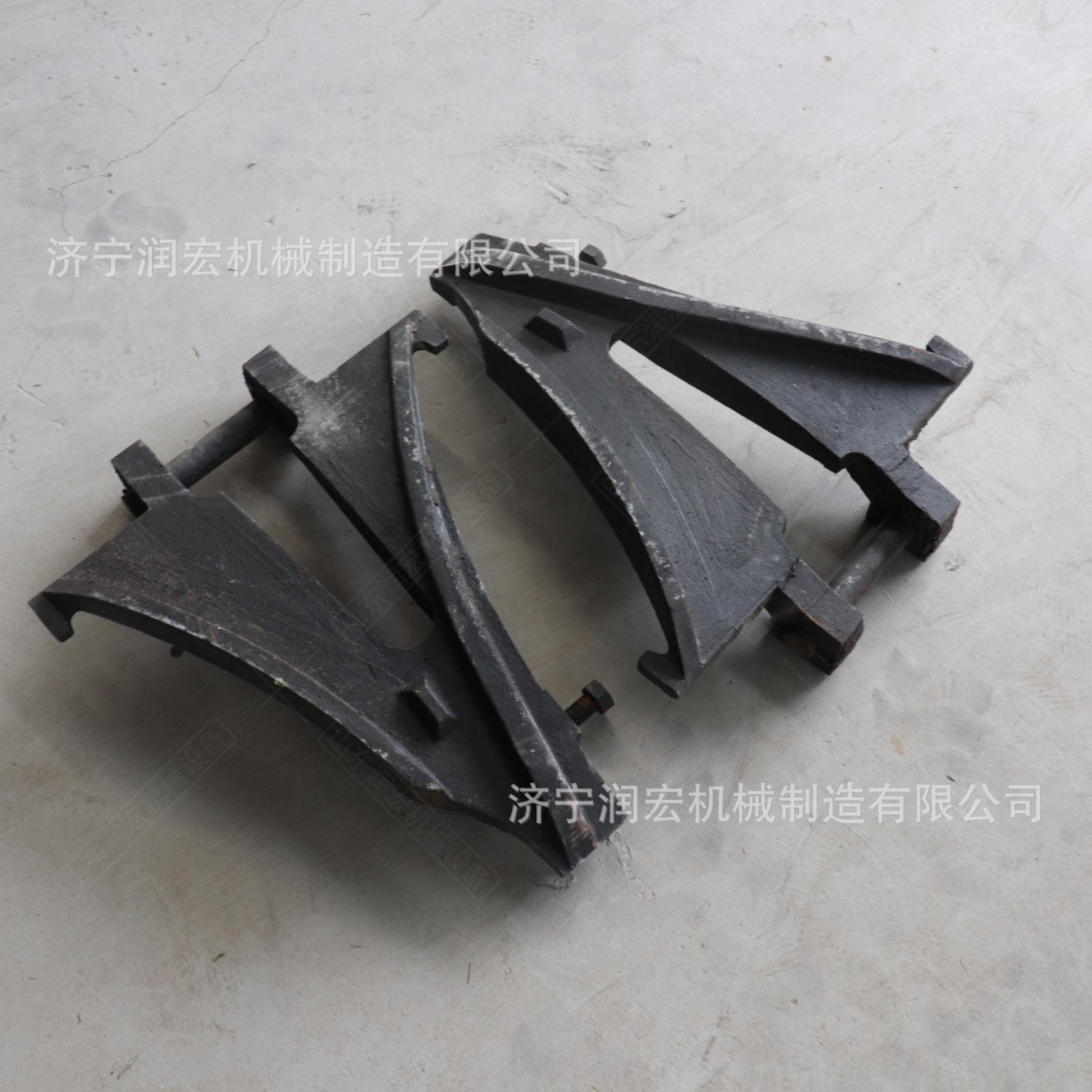 60轨人字形复轨器