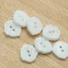 Botón de resina blanco para vestido de camisa, abrigo, gabardina, botón decorativo en forma de hoja con dos agujeros