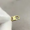 Versão de Luxo V-Gold Novo Bracelete, Colar com Monograma de Trevo de Quatro Folhas, Brincos de Madrepérola Naturais, Design Moderno de Flor Dupla de Luxo Leve