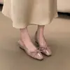 Primer Encuentro con las Nuevas Sandalias de Tacón Grueso con Lazo Estilo Francés y Punta Cerrada para Verano, Zapatos Estilo Hada para Dama de Honor con Espalda Descubierta, Perfectos para Combinar con Vestidos