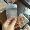 Venta Directa de Fábrica Bolsas Autoadhesivas Blancas con Puntos Escarchados Bolsas para Empaquetar Turrón y Galletas Bolsas Autocerrables con Diseño de Copo de Nieve para Dulces y Repostería En Stock