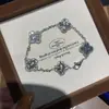 Collar de Trébol de Cuatro Hojas Hielo Triturado Dorado Edición Limitada de Año Nuevo Pulsera de Cinco Flores Doble Cara Escama de Dragón Hielo Triturado Suministro en Vivo