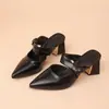 Botas de tacón alto de cuña con punta fina de gamuza estilo francés para mujer, nuevo modelo otoño e invierno 2026, botas altas hasta la rodilla