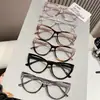 Gafas Fotocromáticas Triangulares Estilo Ojo de Gato con Graduación y Filtro de Luz Azul para Caras Cuadradas y Redondas, Gafas de Montura Grande para Miopía para Tiktok