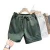 Pantalones Cortos Deportivos Pesados para Hombre, Marca de Moda de Verano Estilo Americano, Cintura Elástica con Tres Rayas, Corte Holgado, Pantalones Cortos Versátiles Casuales de Cinco Puntos