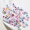 6*6mm Miçangas Acrílicas com Furo Grande Miçangas Soltas Coloridas com Gotejamento de Óleo Letras Inglesas Miçangas Quadradas Material para Miçangas DIY