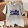 Camiseta de Algodão Puro com Manga Curta e Ombro Regular para Homens e Mulheres, Novo Estilo Verão 2026, Tamanho Grande Versátil com Gola Redonda e Manga Curta, Atacado