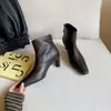 Versión de piel~2026 nuevos botines de tobillo slip-on de piel genuina de estilo coreano, nicho, de punta cuadrada, versátiles y minimalistas, con tacón fino
