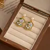 Pendientes Colgantes de Perla Gota de Aceite Aguja de Plata, Pendientes Retro de Nicho, Lujo Ligero, Gama Alta, Pendientes Versátiles al por Mayor para Mujer