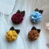 Punto de fábrica pequeña flor de crisantemo hoja flor diy hecho a mano accesorios de ropa accesorios de flor de imitación al por mayor