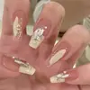 Arte de Unha Wearable com Laço Tridimensional e Pérolas, Simples e Elegante, Realça a Pele, Adesivos Removíveis para Unhas Postiças para Mulheres