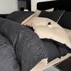 Novo conjunto de cama de quatro peças 100% algodão, lençol 100% algodão, capa de edredom 100% algodão, roupa de cama macia para outono e inverno, comércio atacadista