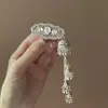 Nuevo Pasador de Plata Tibetana China con Perlas para Flequillo de Mujer, Lado de la Frente Nuevo Accesorio para el Cabello Retro 2025