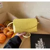 Bolso pequeño tejido con patrón retro transfronterizo para mujer, nuevo y súper popular tipo almohada, adecuado para ir al trabajo y uso casual, bolso de hombro y cruzado