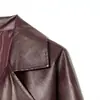 Ropa de mujer al por mayor transfronteriza: Chaqueta casual de moda europea y americana de piel sintética holgada con cinturón, estilo A69629