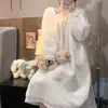 Camisola de Manga Comprida Outono e Inverno para Mulheres, Estilo Princesa Doce Leite Fofo Flanela Comprimento Médio Quente Vestido de Dormir, Pode Ser Usado ao Ar Livre