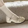 Sapatos Mary Jane Brancos para Mulheres 2026 Nova Primavera Versátil Laço Estilo Francês Sapatos de Salto Baixo Sapatos de Couro Pequenos Estilo College