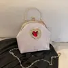 Bolsa de Mão Noturna Estilo Barroco para Mulheres, Bolsa de Corrente de Concha Nicho Transfronteiriça, Bolsa de Ombro Transversal Estilo Chinês Retro Cheongsam