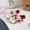 Sapatos Brancos de Malha Respirável Casuais Versáteis Franceses Femininos 2026 Novos Sapatos de Treino Alemães Ballet Leves Fazem os Pés Parecerem Pequenos Sapatos de Plataforma