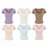 Camiseta de manga corta ajustada con cuello en U para mujer, nuevo estilo de verano 2026, top corto ajustado de color liso llamativo con cintura descubierta