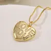 Colar com Pingente de Coração Borboleta em Zircônia Banhado a Ouro 18K Cobre Aogu de Luxo de Nicho Transfronteiriço para Mulheres, Joia da Moda e Versátil