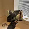 Bolsa de Viaje de Gran Capacidad para Mujer 2026 Nueva Moda de Verano Tendencia Bolso de Hombro Estudiante Bolso Tote para Debajo del Brazo