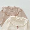 INS Suéter Coreano de Otoño para Bebé Abrigo Tejido para Niña Flor Bordada Lindo Traje de Trepar para Cien Días de Edad
