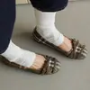 Zapatos de Salón Individuales de Cuña Gruesa a Cuadros Retro para Mujer Otoño 2026 Nuevos Mary Janes de Suela Suave Versátiles Estilo Británico Zapatos de Tacón Bajo para Mujer