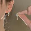 Brisa marina de verano hielo a través de pendientes azules pequeños frescos temperamento suave pendientes frescos sin agujeros para las orejas verano femenino