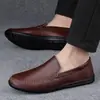 Nueva Colección Primavera/Otoño 2026: Mocasines Casuales a Cuadros, Zapatos Versátiles para Hombre, Mocasines Estilo Coreano, Zapatos de Piel Antideslizantes de Suela Suave