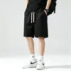 Novo modelo de shorts esportivos de seda gelada frescos e respiráveis para homens de fábrica de comércio exterior transfronteiriço, shorts finos de verão para uso externo com corte solto