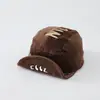 Gorro suave de ala flexible para bebé, color oscuro, resistente a la suciedad, gorro cálido de pana para otoño con bordado de letras, gorra para bebé