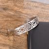 Pulsera Abierta Retro de Nudo Celta de Venta Caliente Europea y Americana Pulsera Personalizada de Acero Titanio para Hombre Venta Directa de Fábrica Estilo Hip-Hop