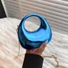 Nova Bolsa de Corrente Mini de Nicho para Comércio Exterior para Mulheres, Brilhante e Simples, Bolsa Exquisita de Mão em Forma de Crescente, Bolsa Transversal para Batom e Moedas
