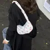 Bolsa Casual de Primavera 2026 para Mulheres, Bolsa de Ombro com Florzinha Fofa, Bolsa de Braço da Moda Estilo Coreano, Bolsa de Mão Texturizada Vintage
