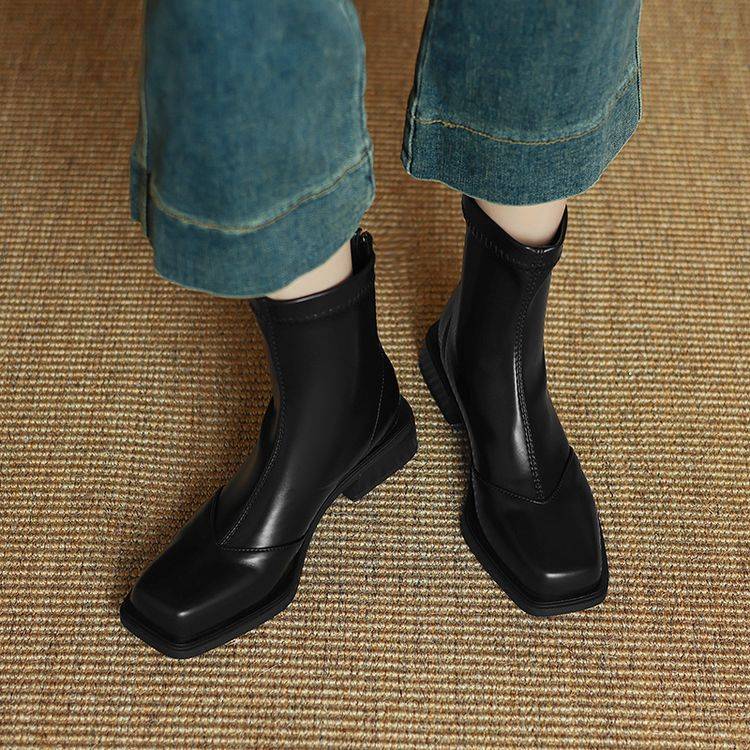 20240929593856032_750.jpg?imageslim