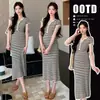 Vestido de Maternidade Tendência 2026 Chegada Nova de Verão Elegante Ajustado Listrado Comprimento Médio Vestido de Tricô de Seda de Gelo